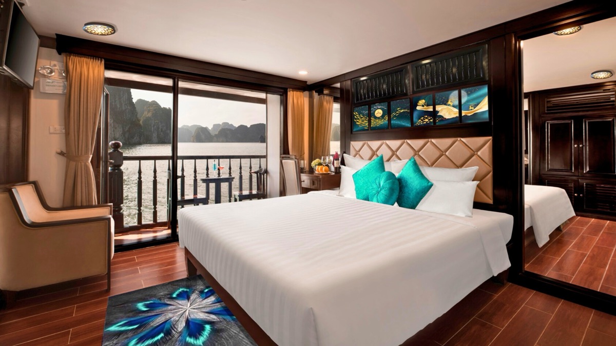 Family Connecting cabin aboard Alisa Premier Cruise
