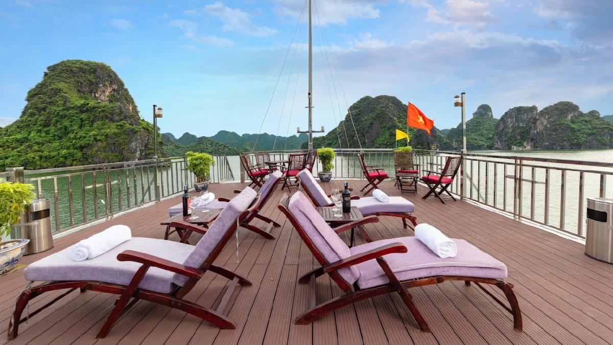 Amanda Legend Cruise in Halong Bay, photo 3 of 22