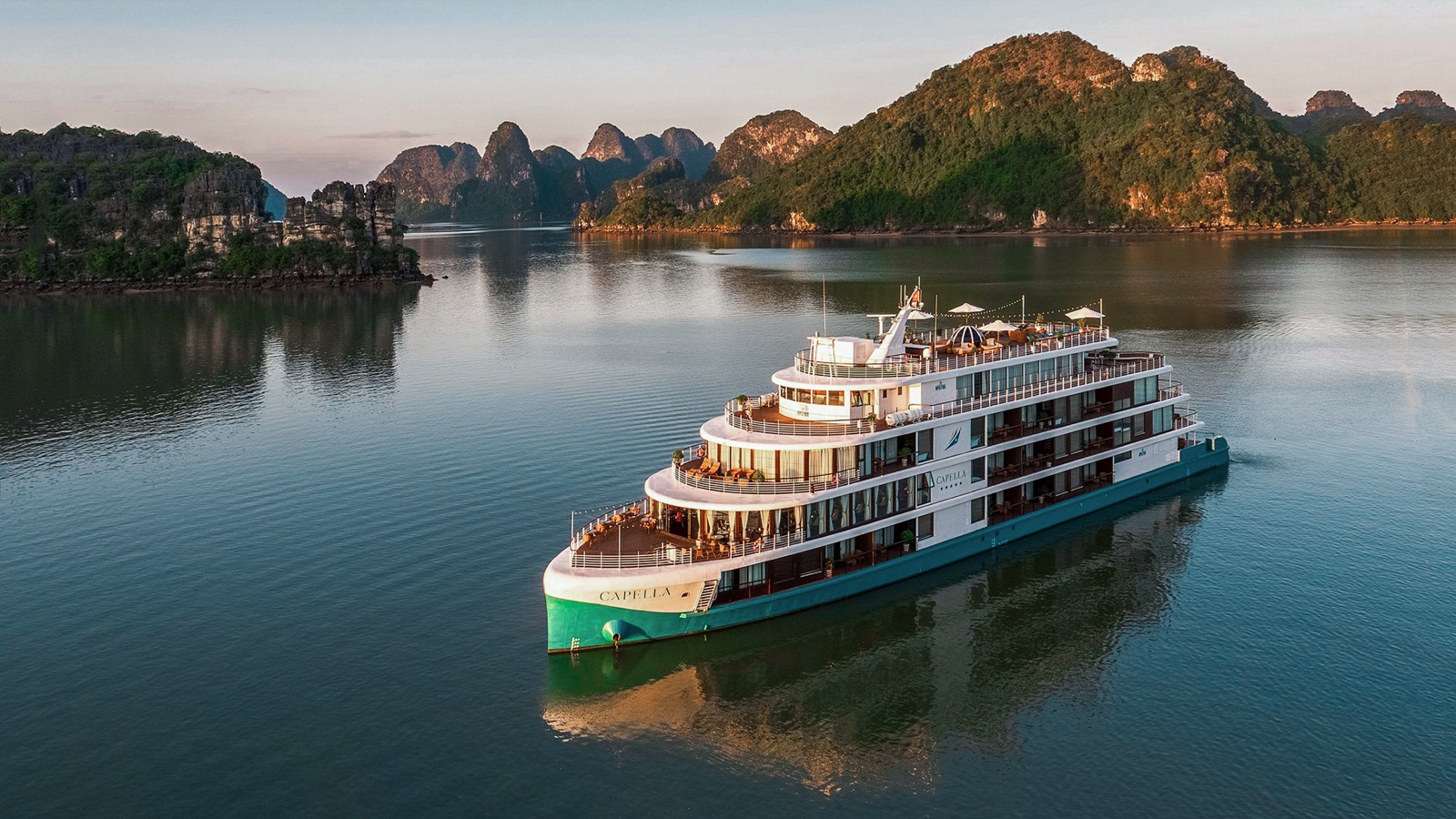 Capella Cruise in Lan Ha Bay