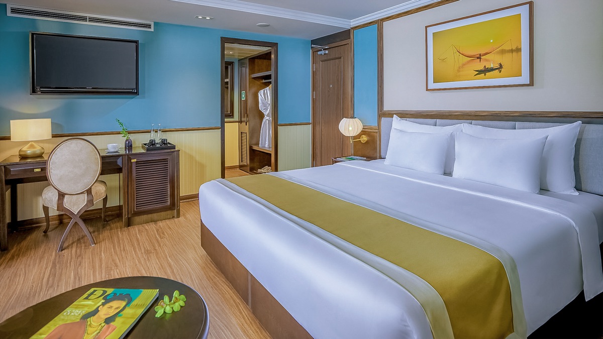 Harmony Suite cabin aboard Capella Cruise