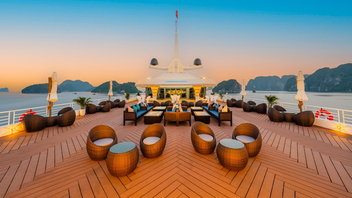 Catherine Cruise in Halong Bay, photo 3 of 60