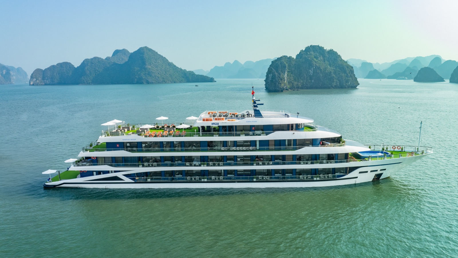 Doria Cruise in Lan Ha Bay