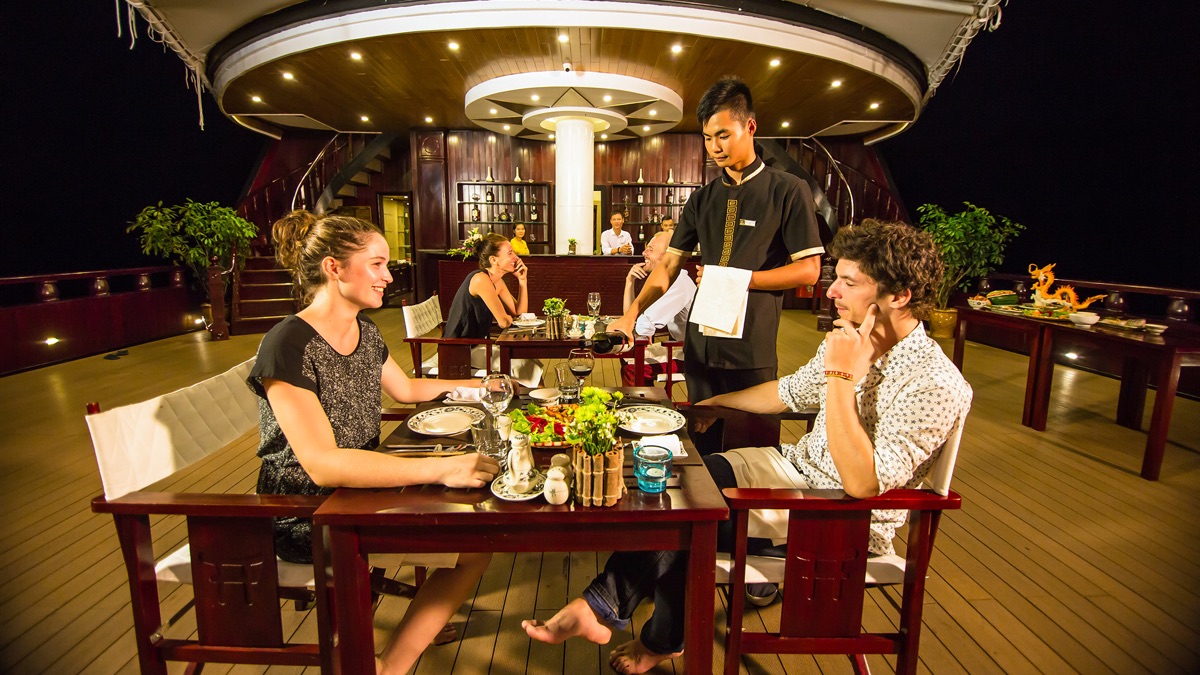 Dragon Legend Cruise in Bai Tu Long Bay, photo 8 of 39