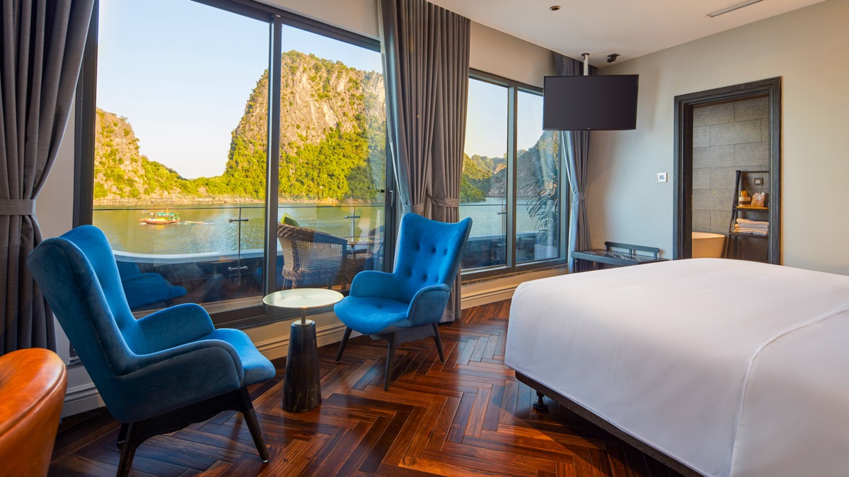 Senior Premium Suite cabin aboard Elite of the Seas Cruise