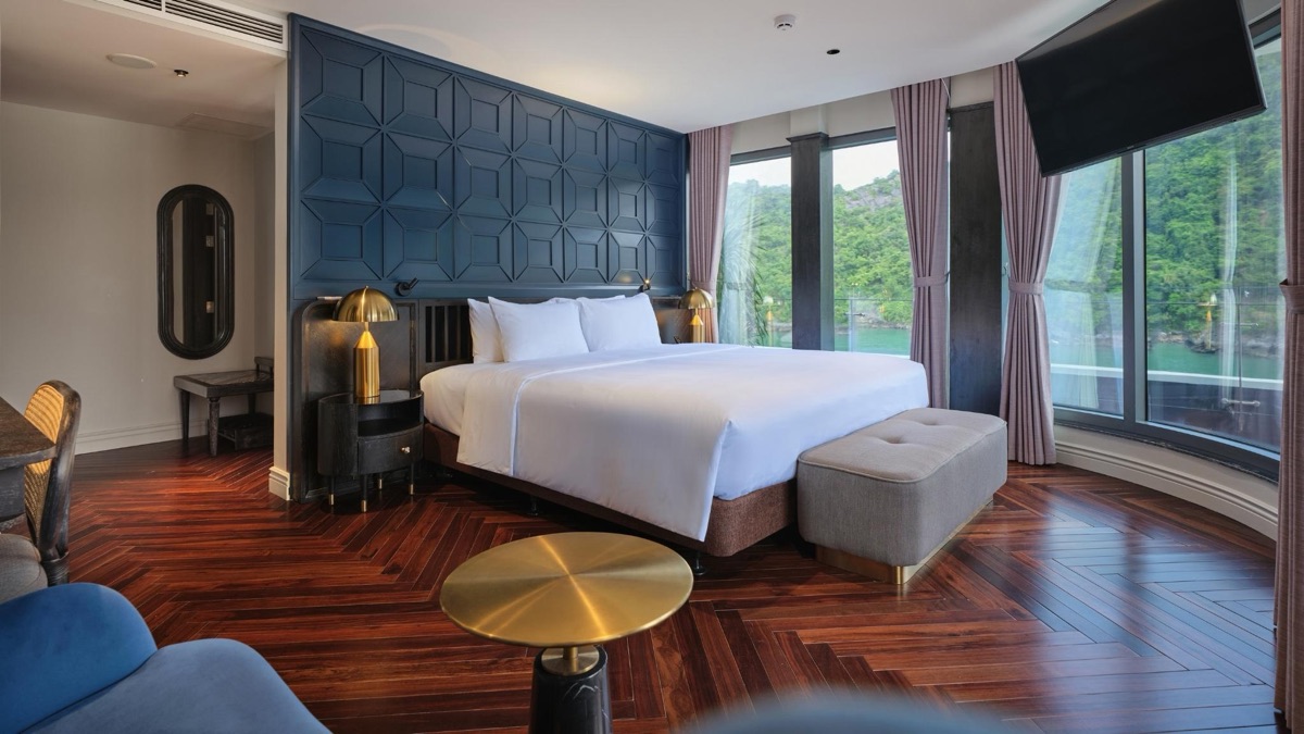 Executive Suite cabin aboard Elite of the Seas Cruise