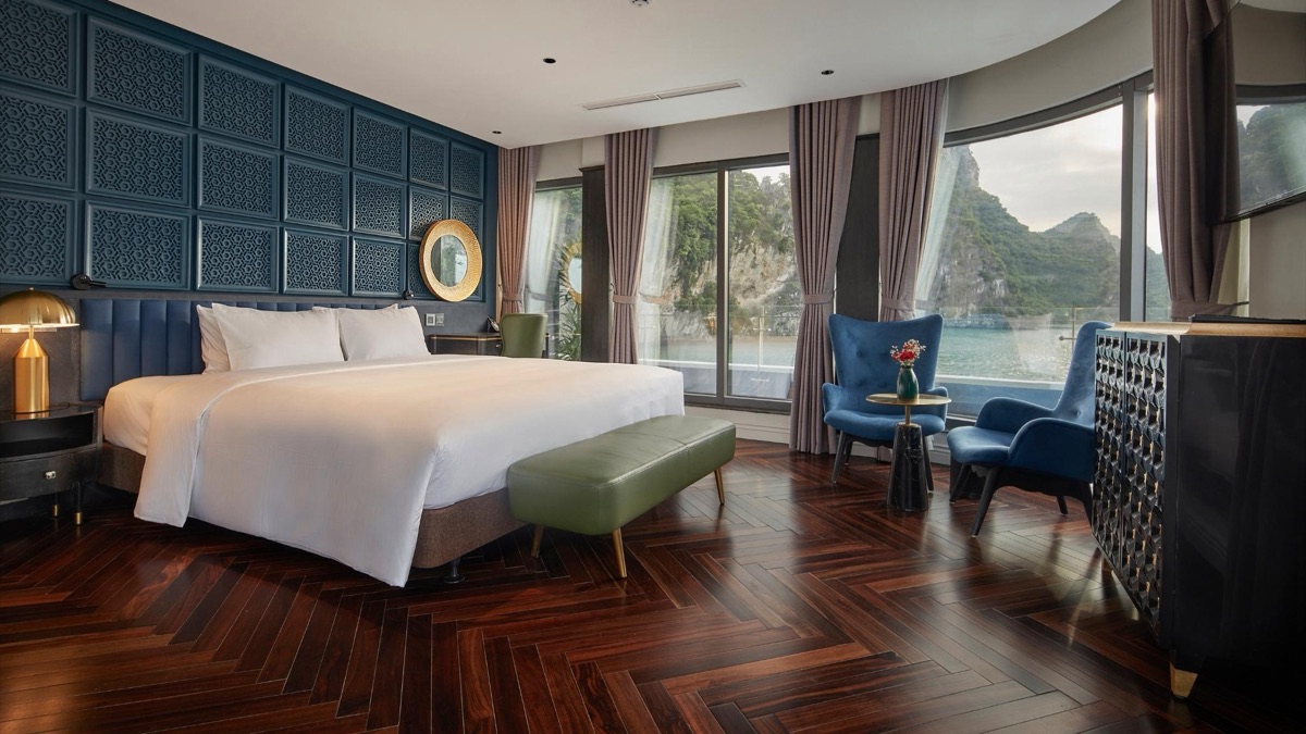 President Suite cabin aboard Elite of the Seas Cruise