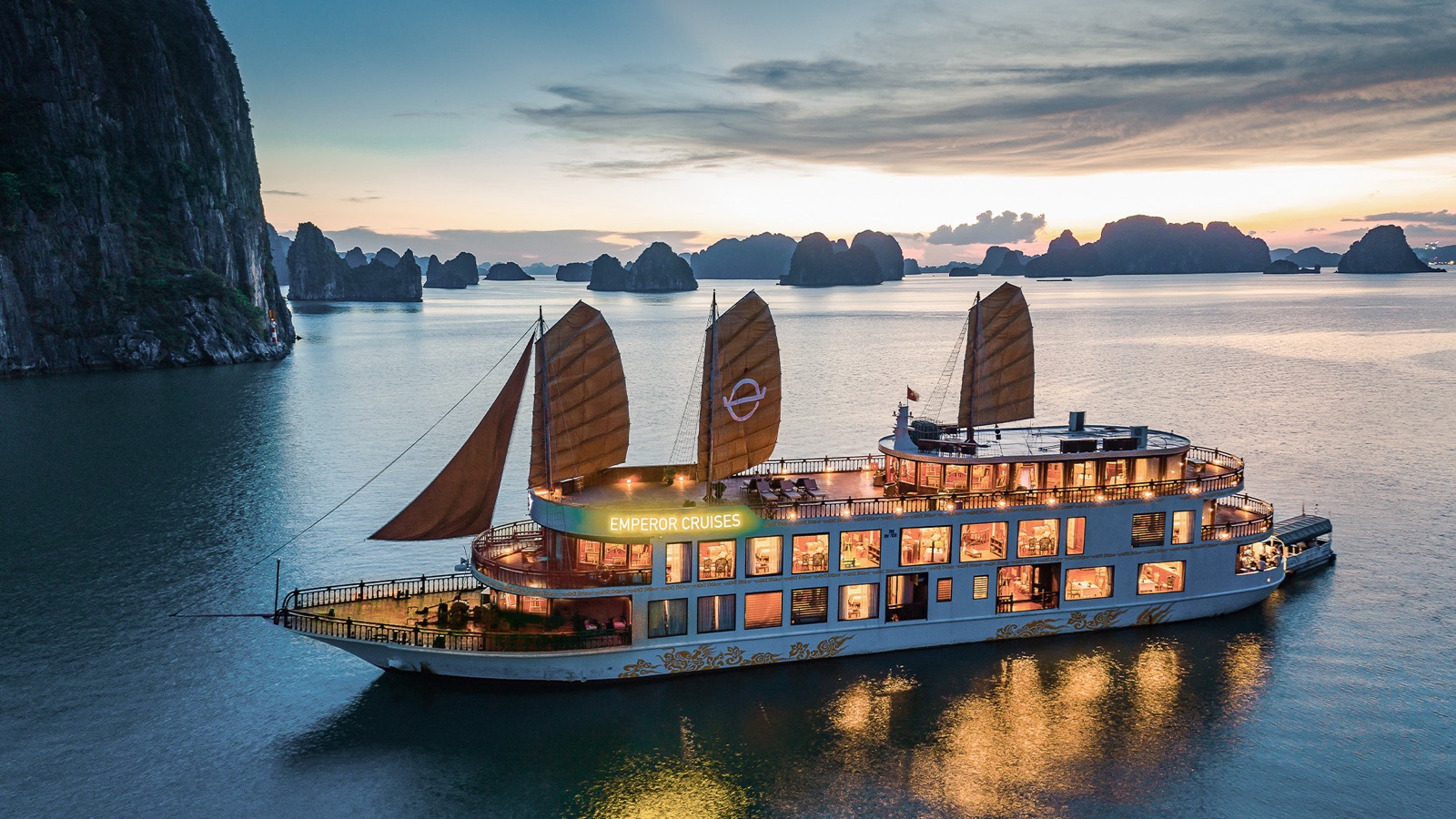 Emperor Cruises in Halong Bay
