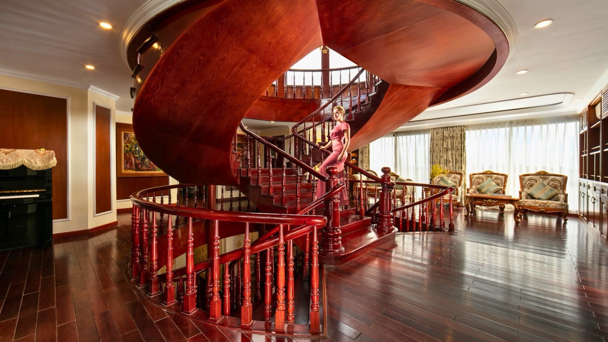 Emperor Cruises in Halong Bay, photo 4 of 69
