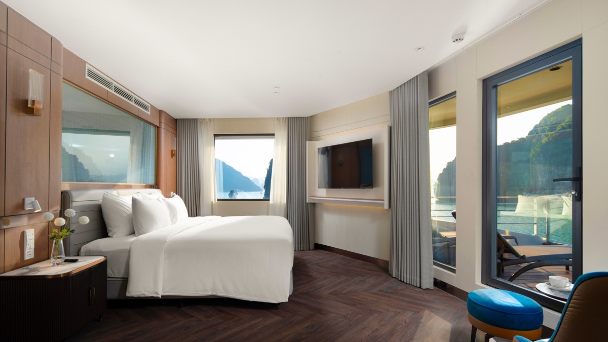 Essence Suite cabin aboard Grand Pioneers
