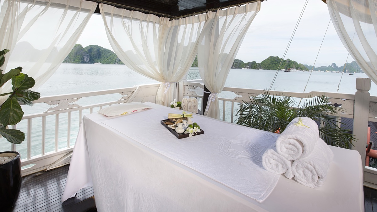 Hera Cruise in Halong Bay, photo 4 of 57