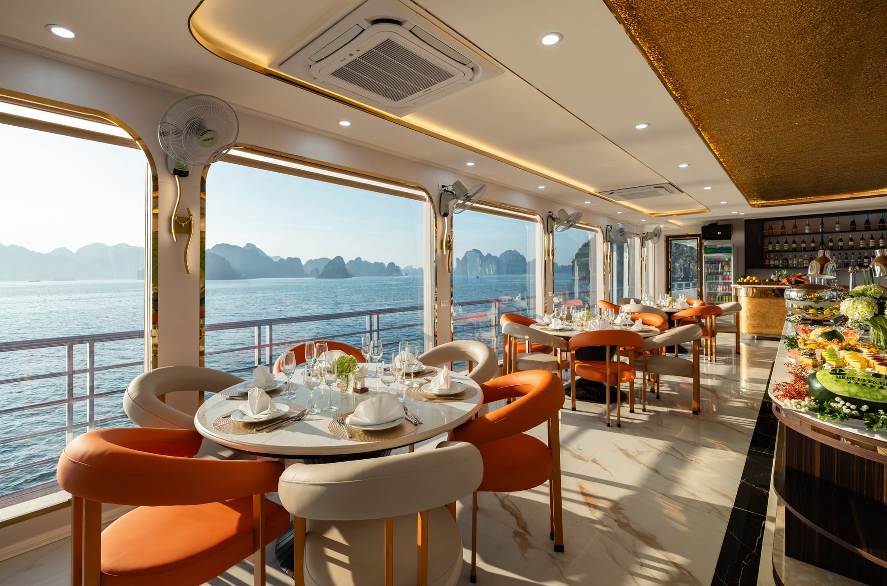 Hercules Grand Cruise in Halong Bay, photo 7 of 12
