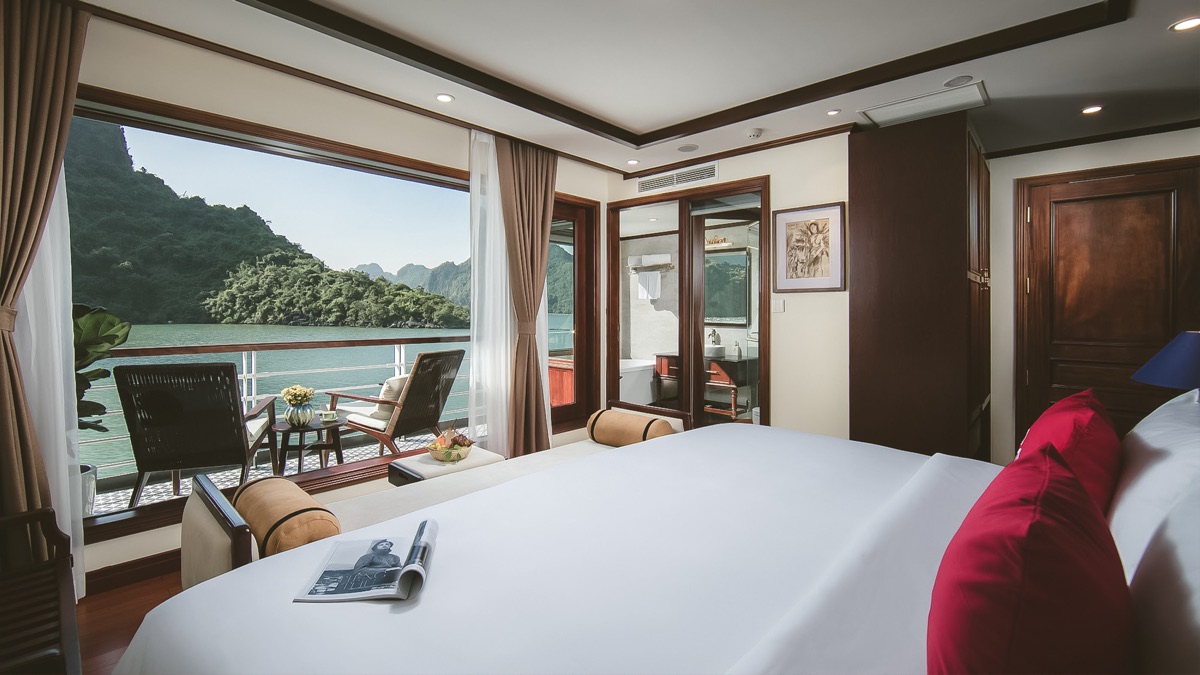 Delta Suites cabin aboard Heritage Binh Chuan