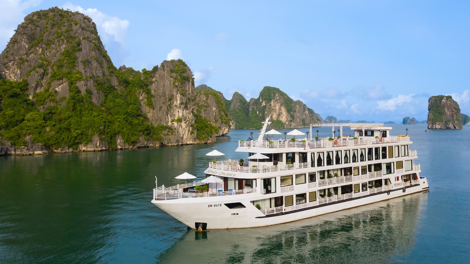 Hermes Cruise in Halong Bay