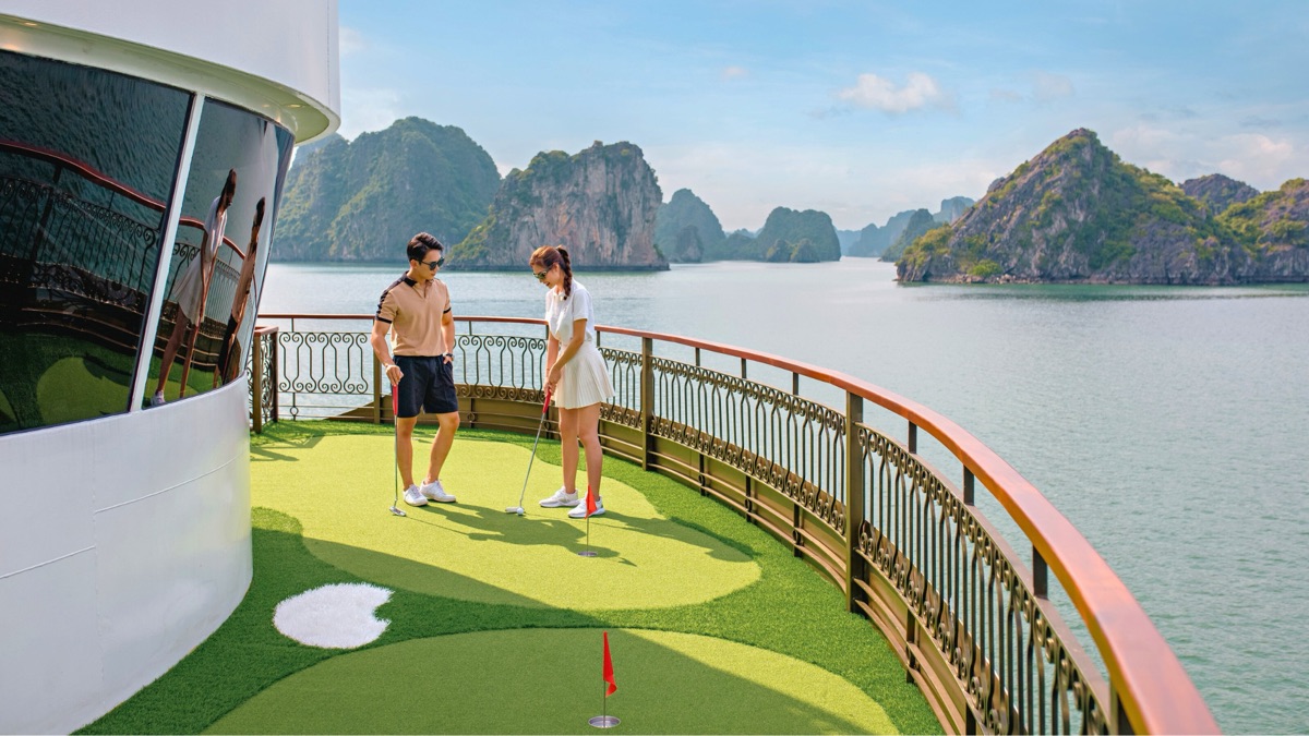 Indochine Cruise in Lan Ha Bay, photo 3 of 59