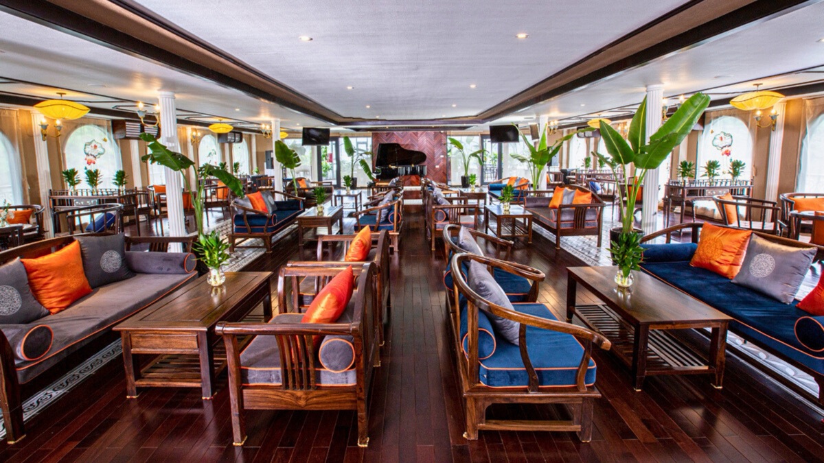 Indochine Cruise in Lan Ha Bay, photo 6 of 59