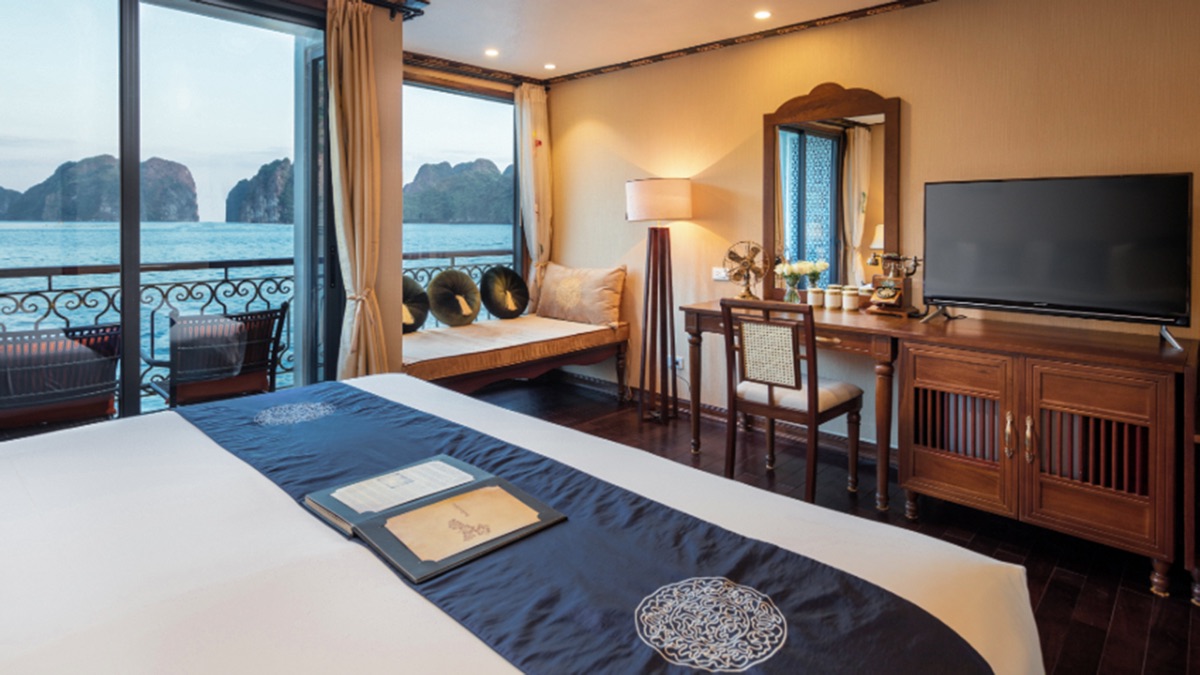 Family Connecting cabin aboard Indochine Cruise