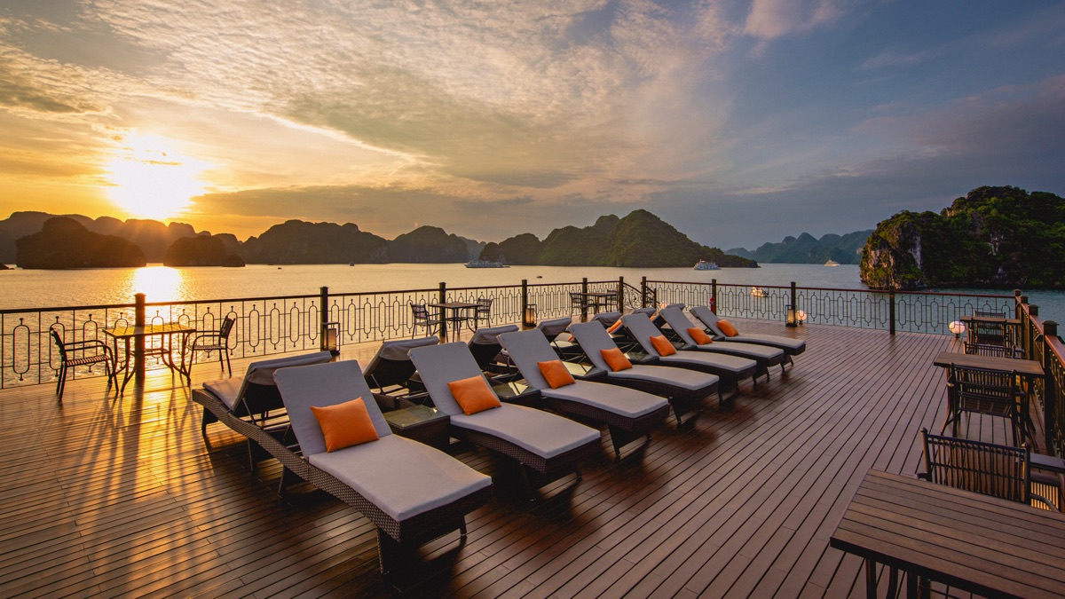 Indochine Premium Cruise in Lan Ha Bay, photo 4 of 45