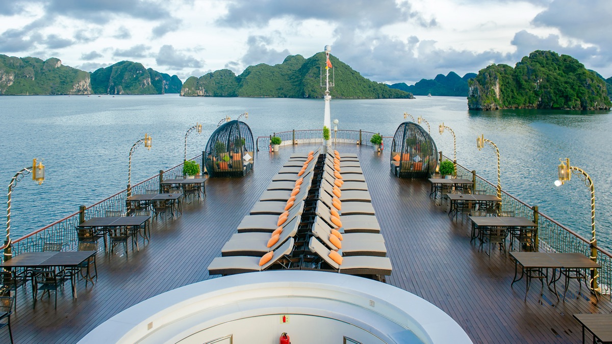 Indochine Premium Cruise in Lan Ha Bay, photo 8 of 45