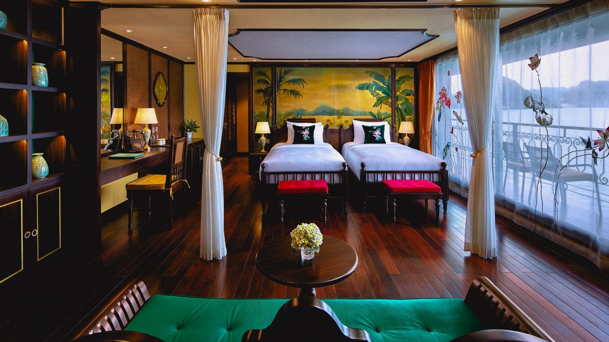 Executive Suite cabin aboard Indochine Premium Cruise