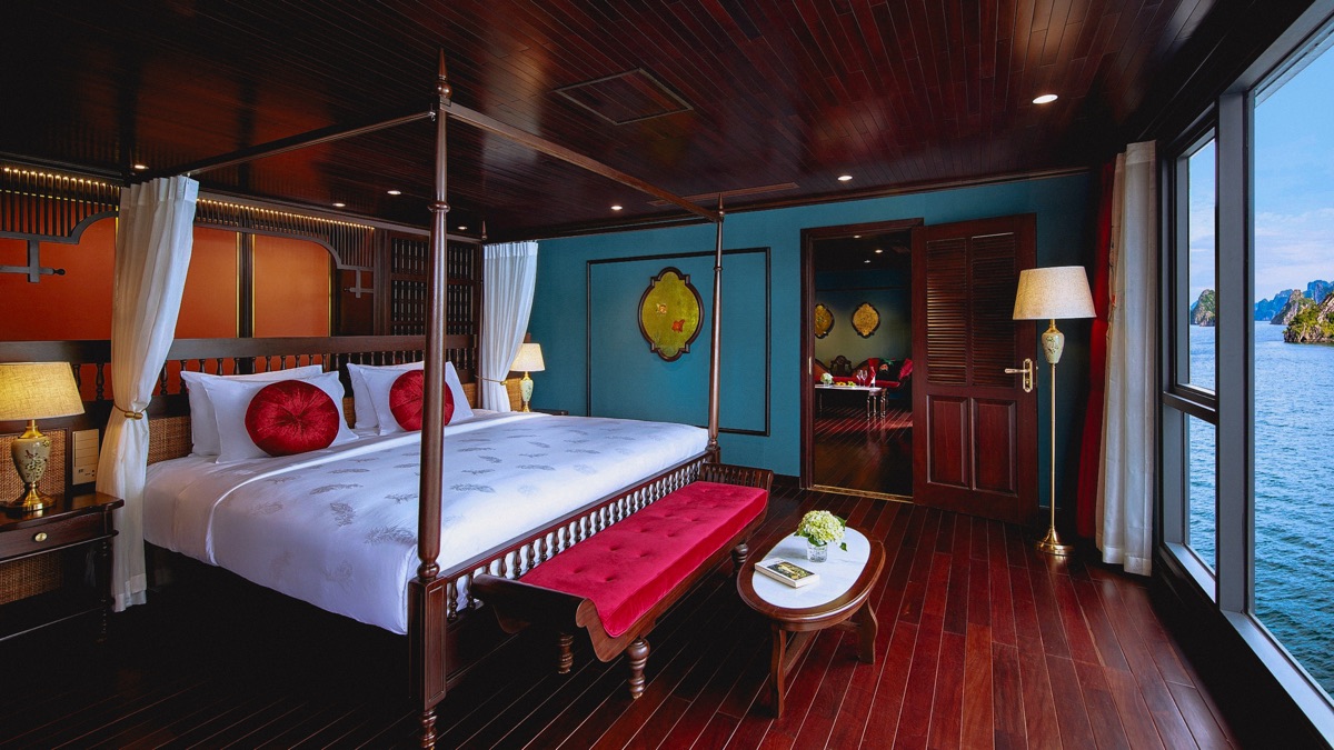President Suite cabin aboard Indochine Premium Cruise