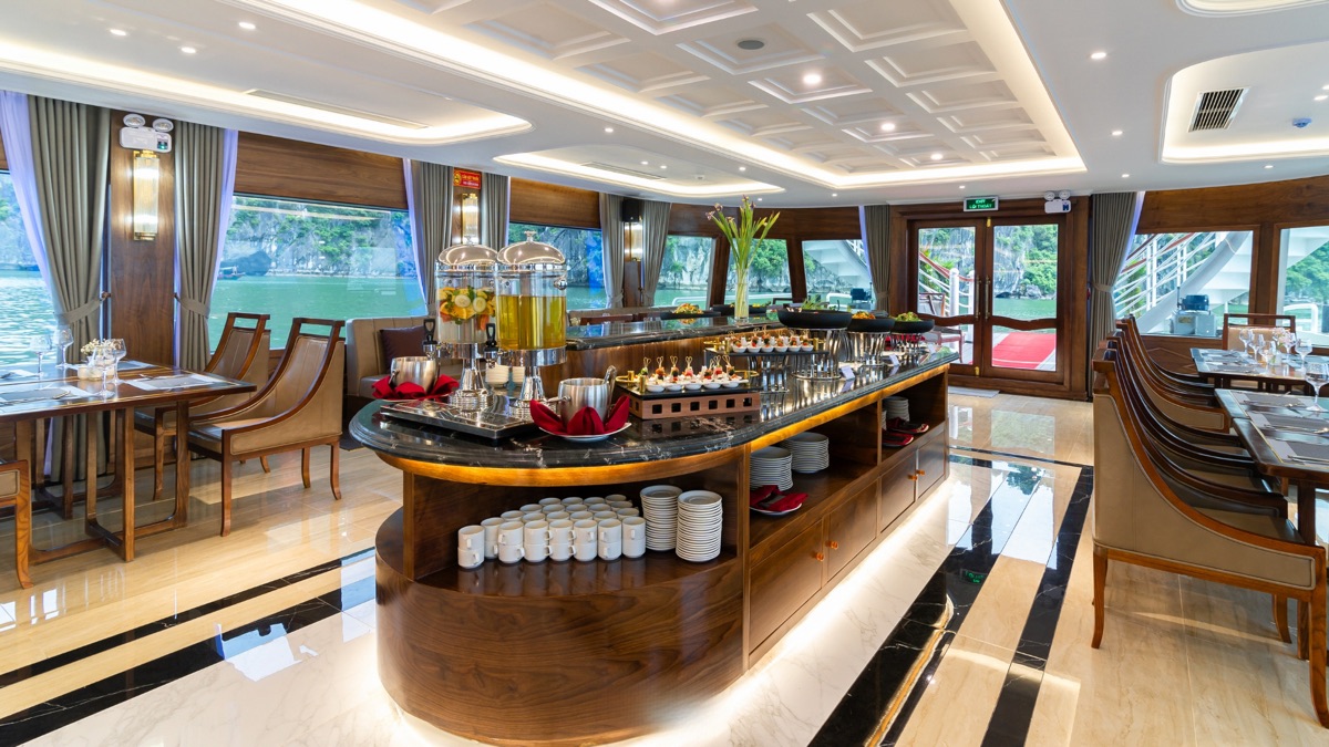 Iris Cruise in Halong Bay, photo 8 of 25