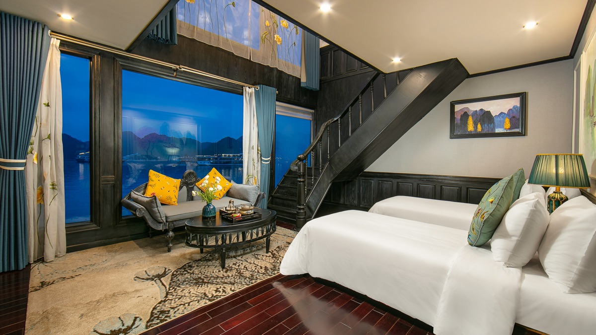 Lan Ha Duplex Suite cabin aboard La Regina Grand Cruise