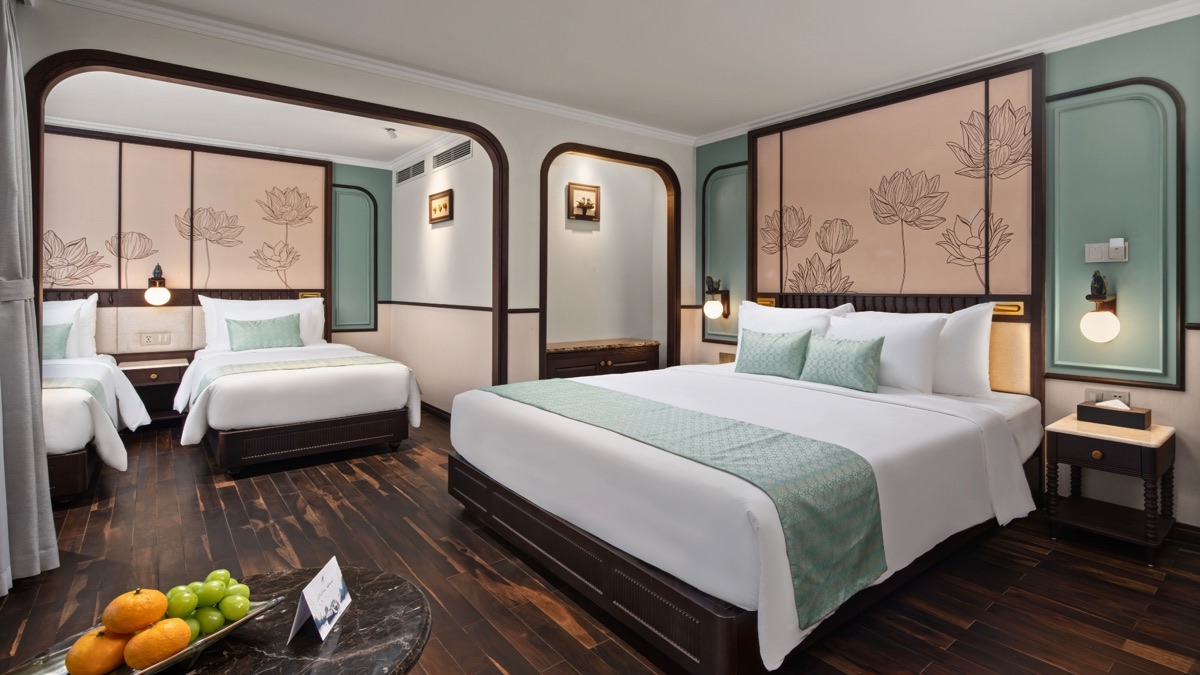 Oasis Family Suite cabin aboard Lyra Grandeur Cruise