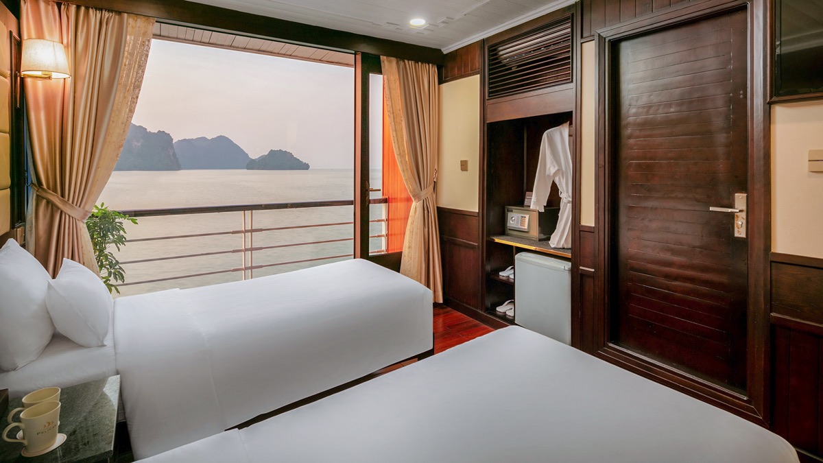 Family Junior Connecting cabin aboard Mila Lux Cruise