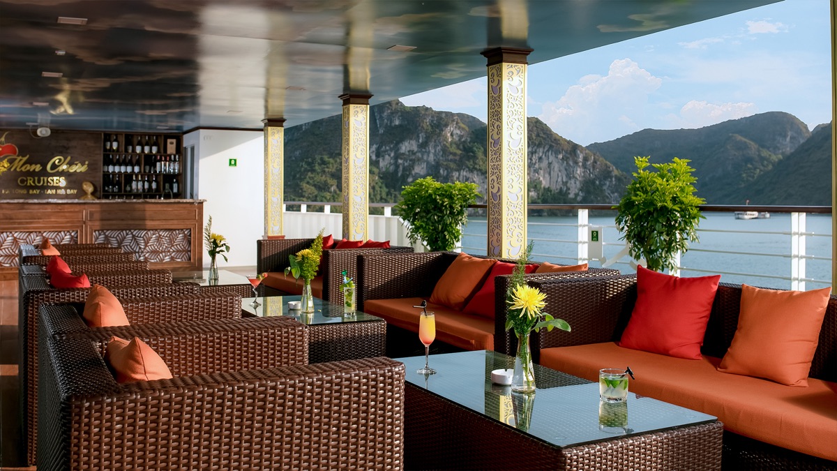 Mon Cheri Cruise in Lan Ha Bay, photo 8 of 68
