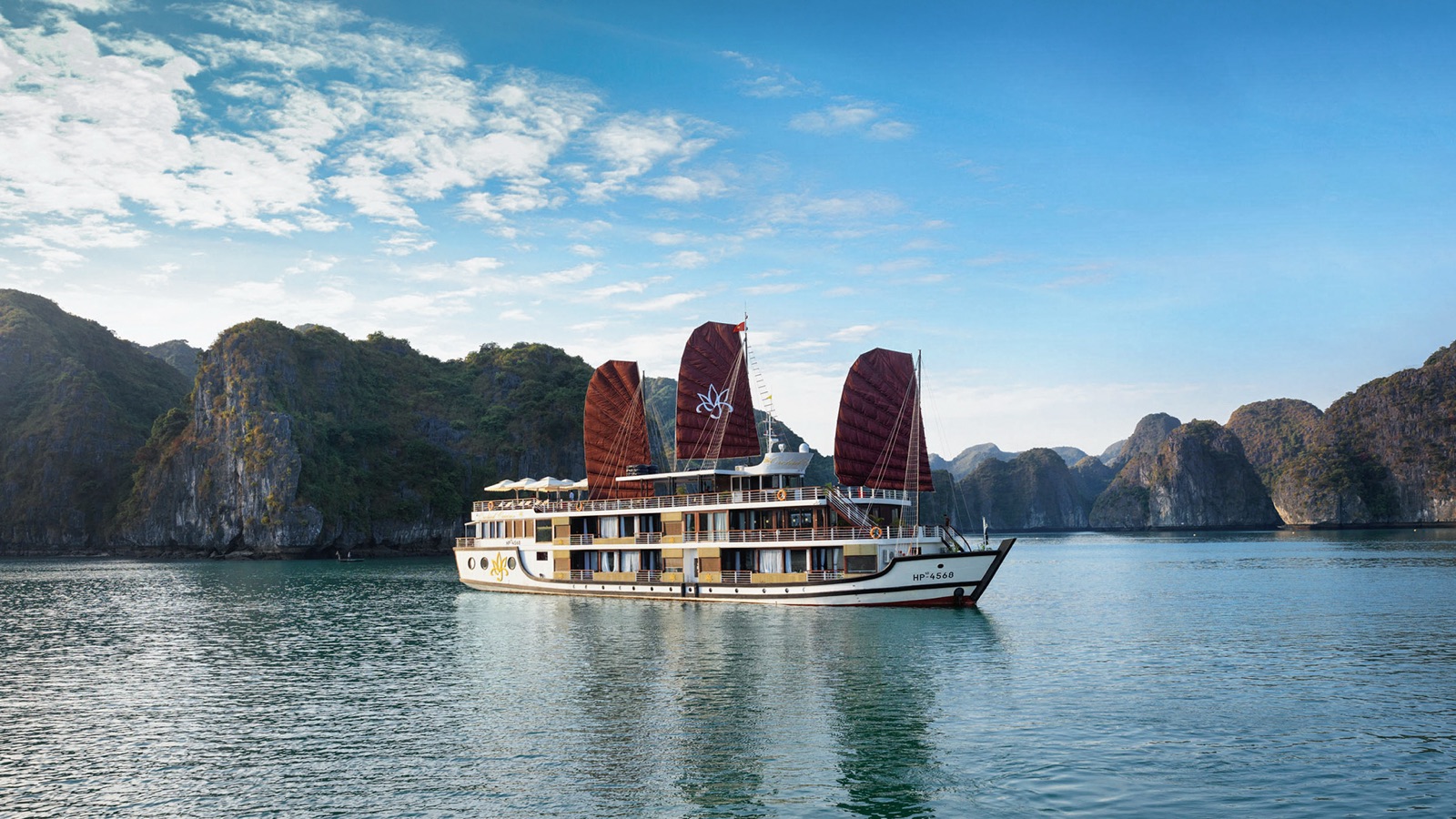 Orchid Cruise in Lan Ha Bay