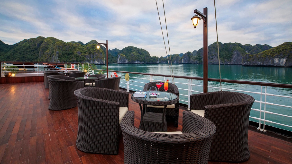 Orchid Trendy Cruise in Lan Ha Bay, photo 2 of 47