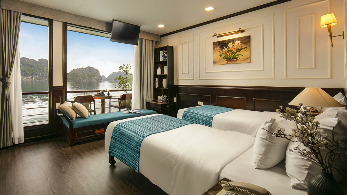 Family Premium Deluxe cabin aboard Orchid Trendy Cruise