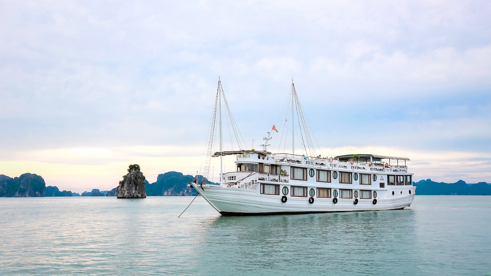 Oriental Sails cruise in Halong Bay, photo 1 of 20