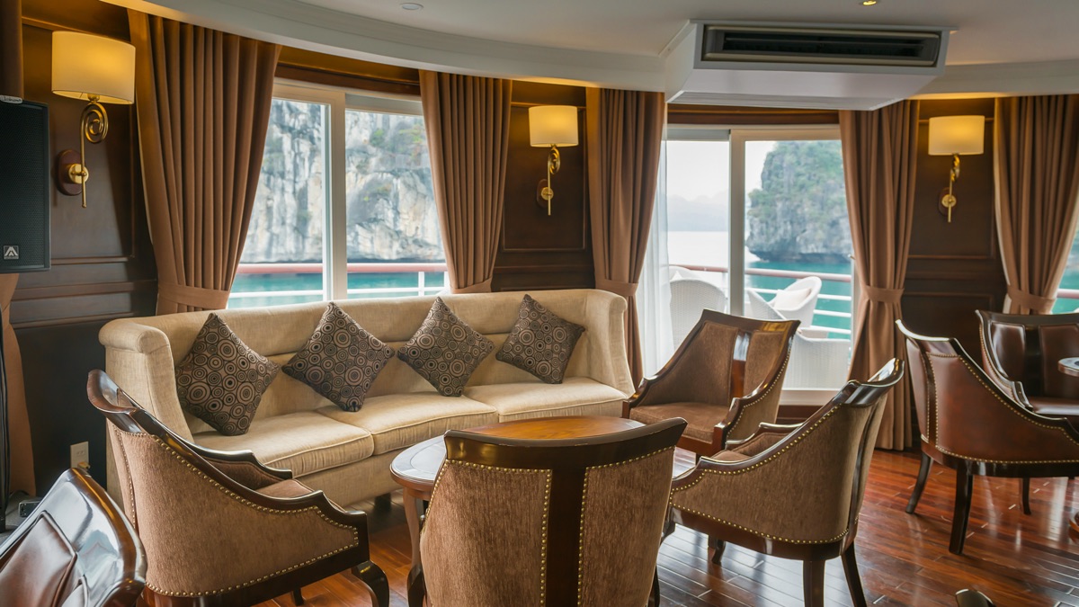 Paradise Elegance cruise in Halong Bay, photo 7 of 57
