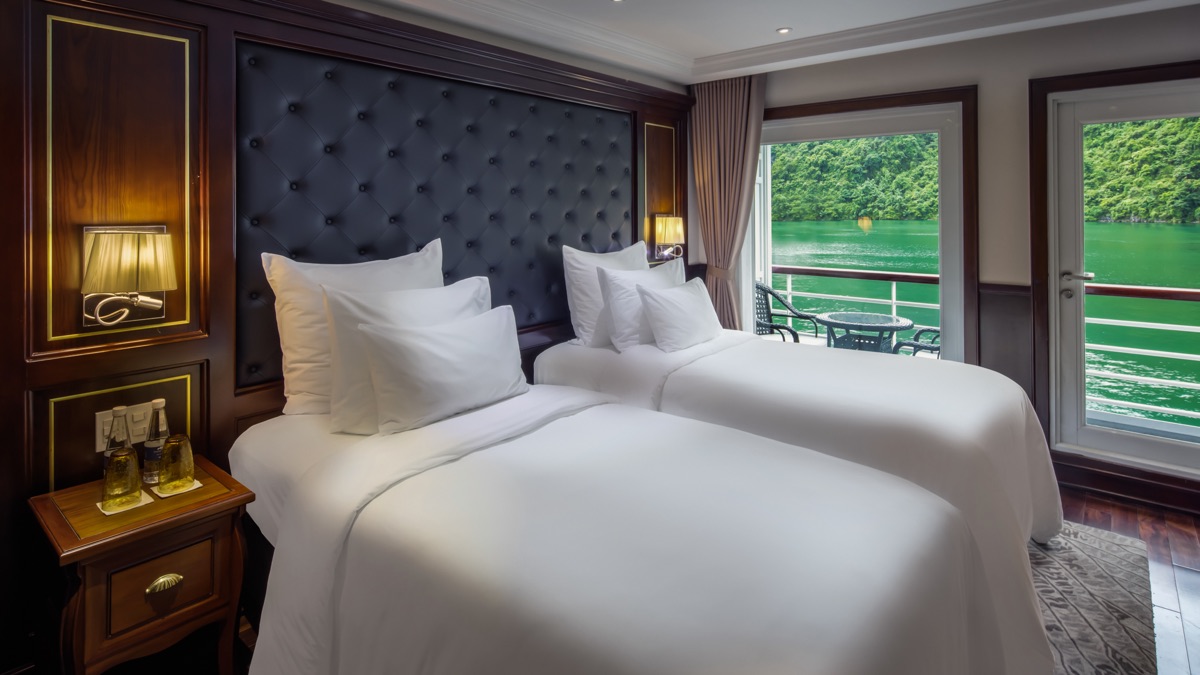 Executive Balcony cabin aboard Paradise Elegance