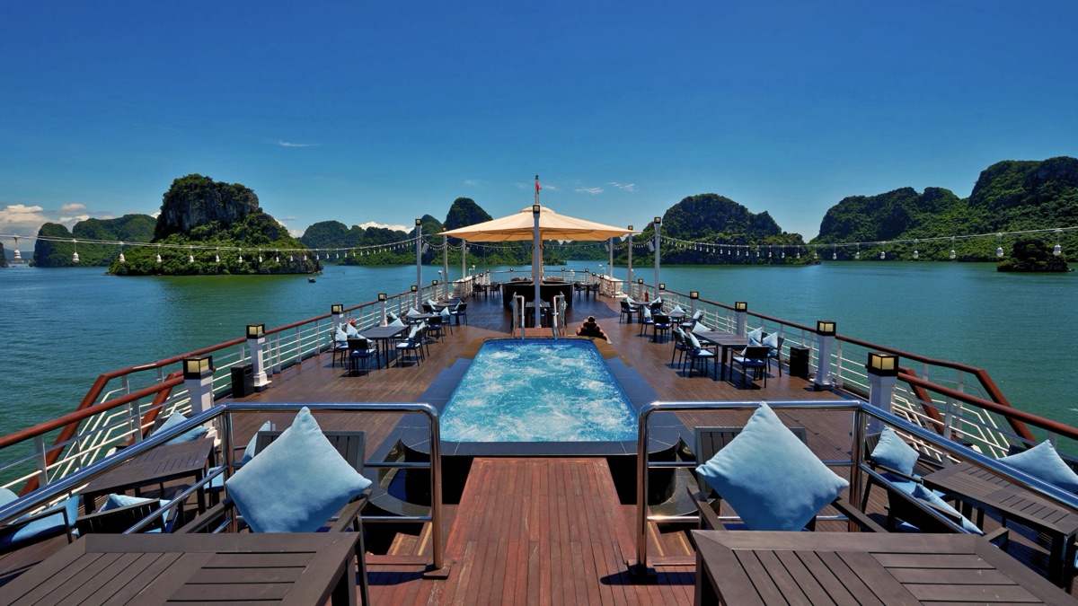 Paradise Grand Cruise in Lan Ha Bay, photo 2 of 59
