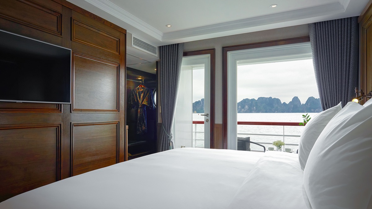 Executive Grand Balcony cabin aboard Paradise Grand Cruise