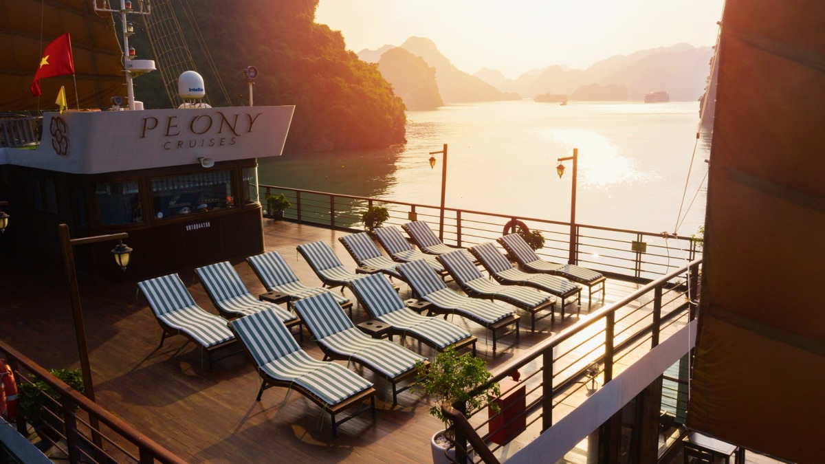 Peony Cruise in Lan Ha Bay, photo 4 of 49