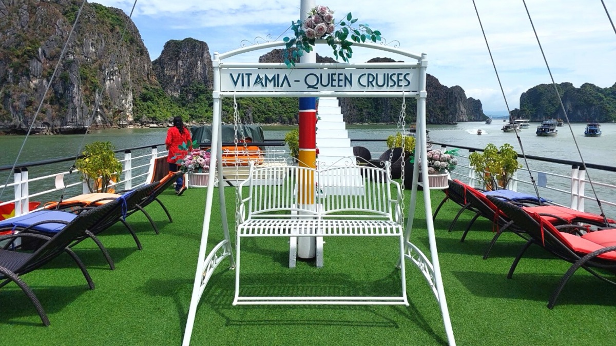 Queen Luxury Cruise in Halong Bay, photo 4 of 22