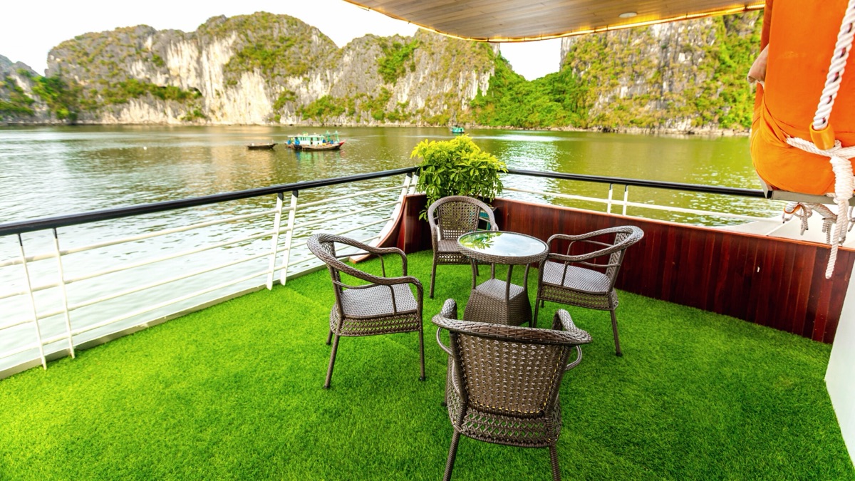 Queen Luxury Cruise in Halong Bay, photo 5 of 22