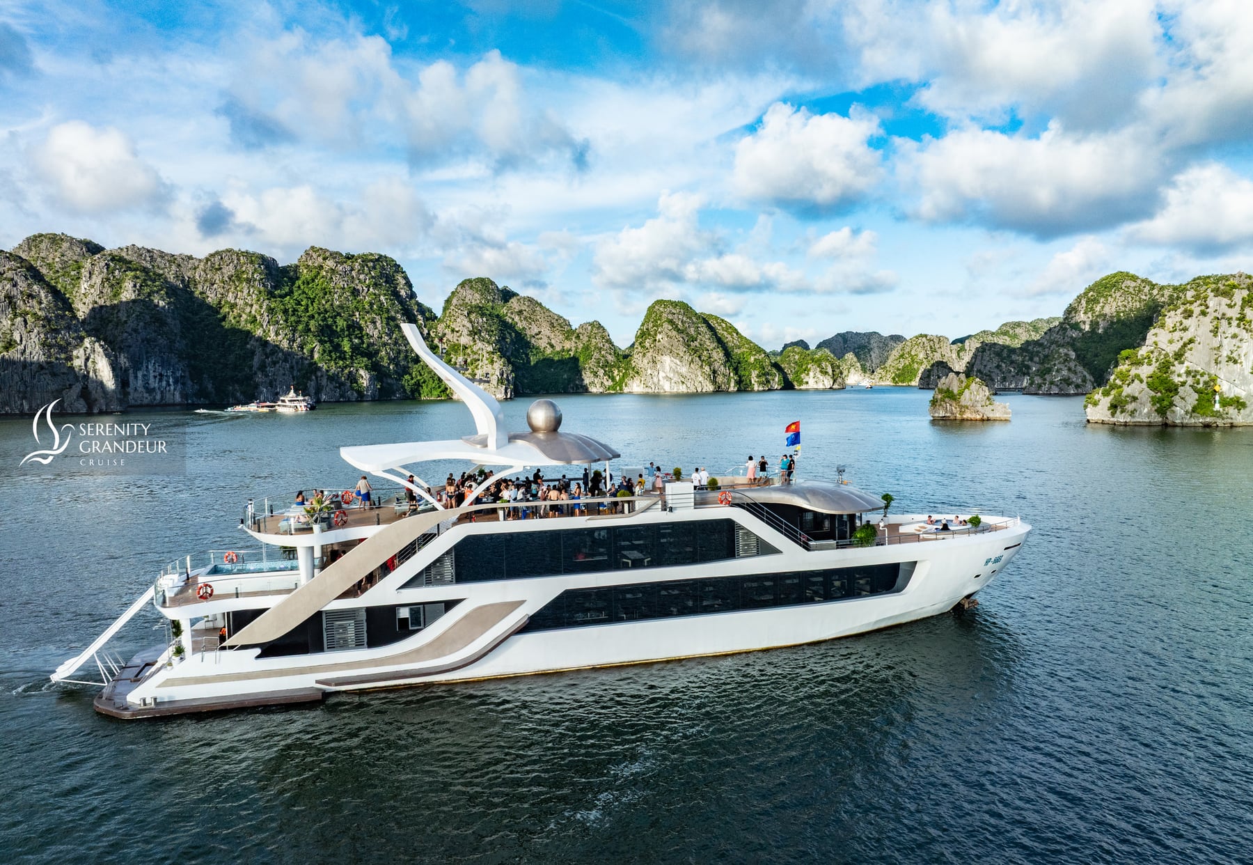 Serenity Grandeur Cruise in Lan Ha Bay, photo 6 of 21