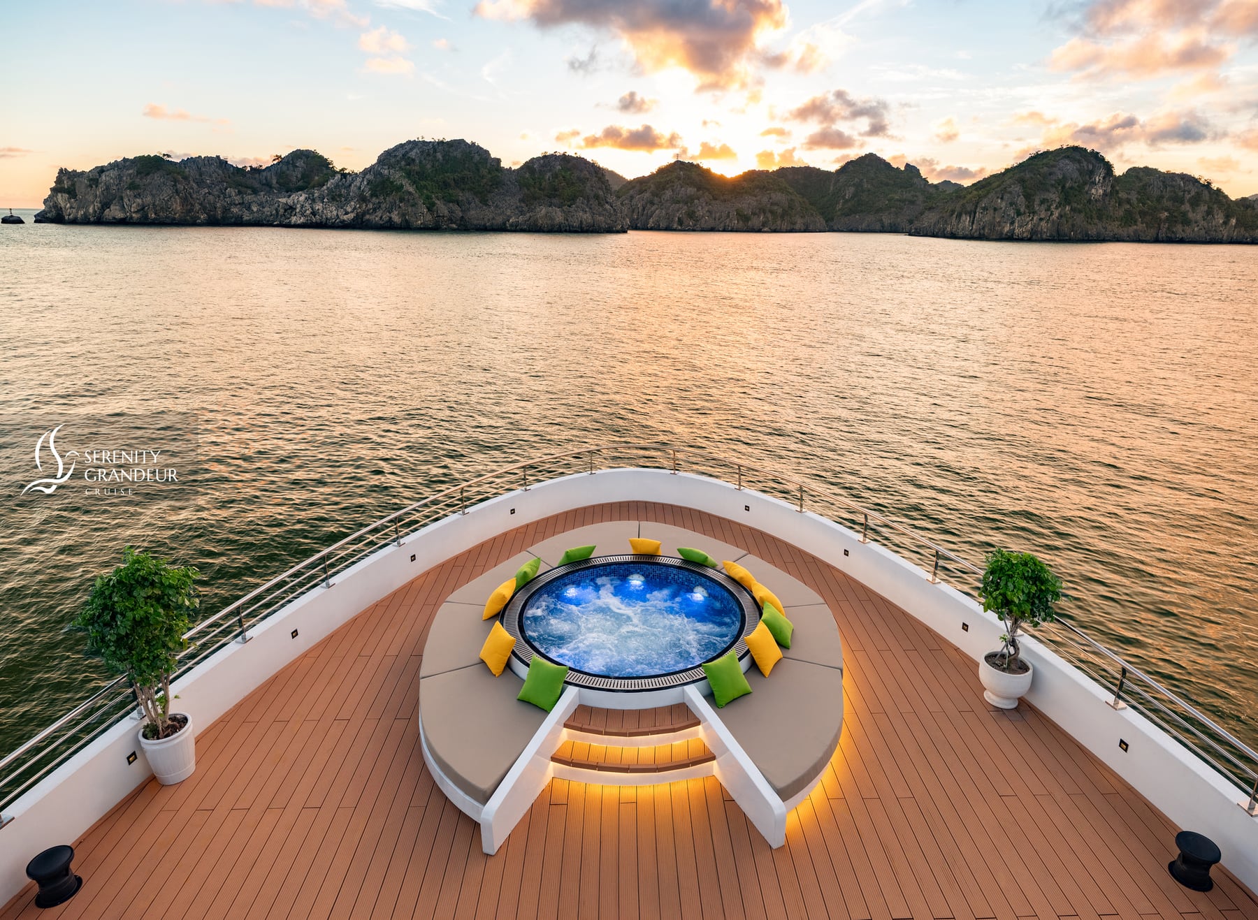 Serenity Grandeur Cruise in Lan Ha Bay, photo 7 of 21