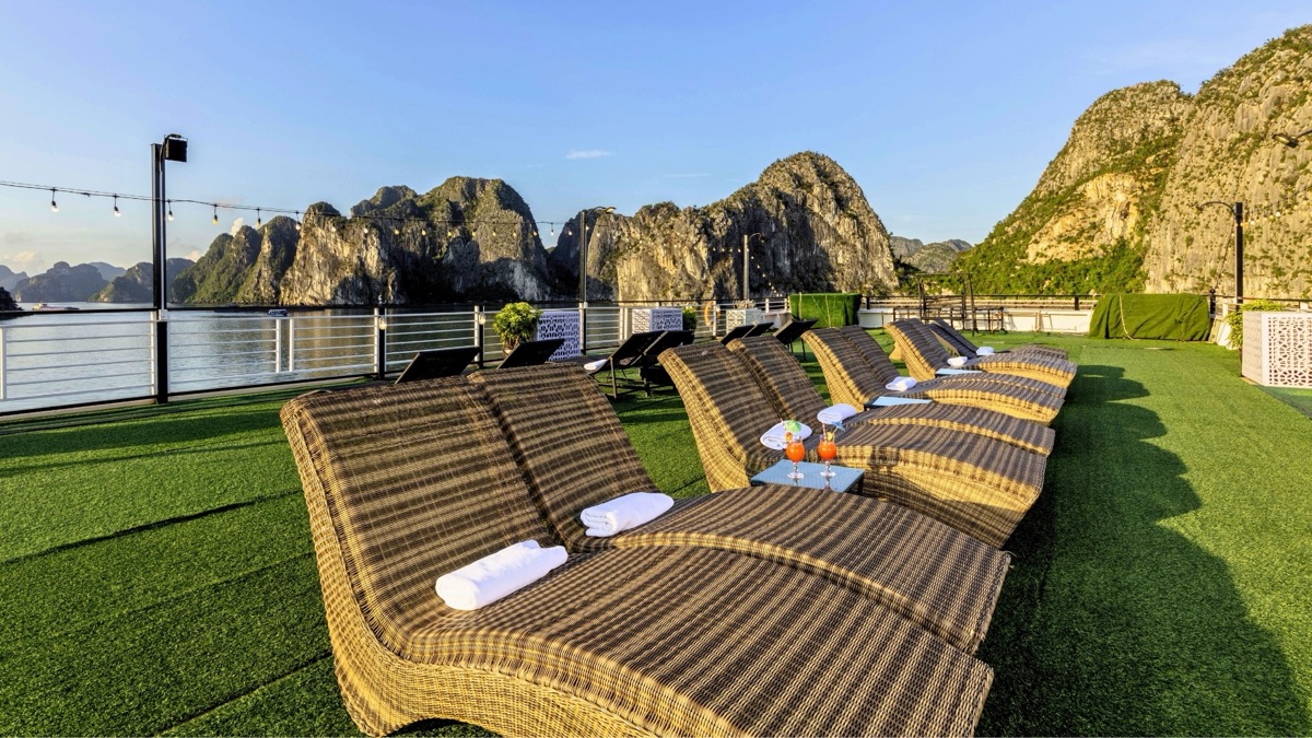 Verdure Lotus Grandeur Cruise in Halong Bay, photo 2 of 38