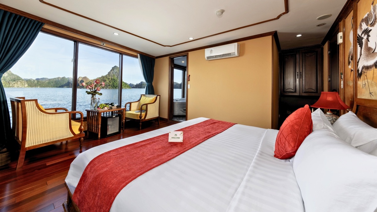 Grandeur Executive cabin aboard Verdure Lotus Grandeur Cruise