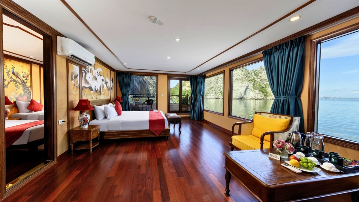 Grandeur Family Suite cabin aboard Verdure Lotus Grandeur Cruise