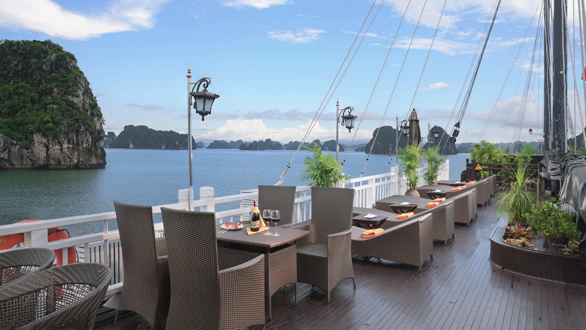 Victory Star Cruise in Halong Bay, photo 2 of 39