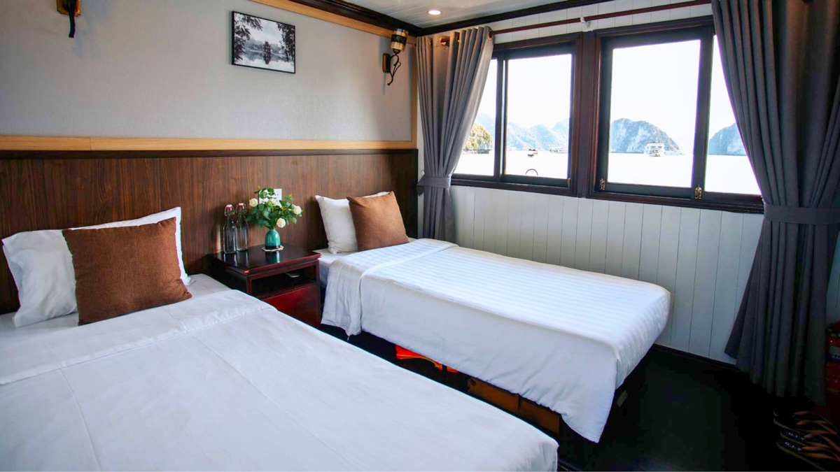 Executive Ocean View cabin aboard Viet Sails Cruises